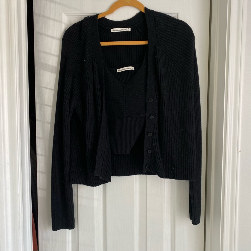 Abercrombie Black sweater and tank set